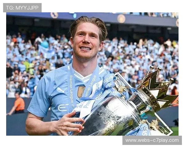 那不勒斯欧冠首胜 德布劳内助攻梅开二度 霍伊伦双响建功助力球队取胜