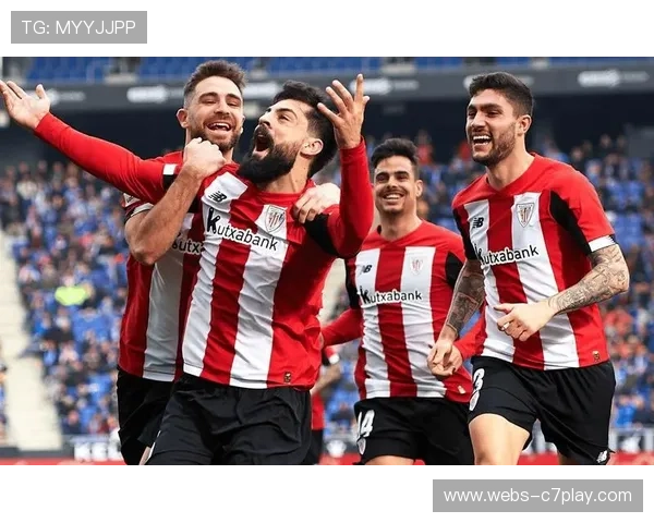 皇家社会对阵赫罗纳保级战，埃雷拉双重身份成赛场话题