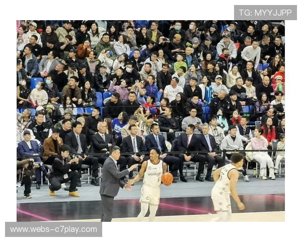 纪录片《CBA三十年》开机,聚焦联赛发展历程 纪录片《CBA三十年》开机,聚焦联赛发展历程