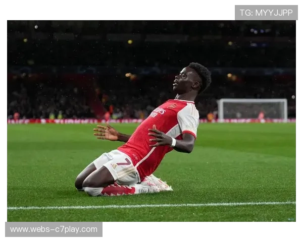 诺丁汉森林务实战术见效,连续零封对手保级有望 诺丁汉森林务实战术见效,连续零封对手保级有望